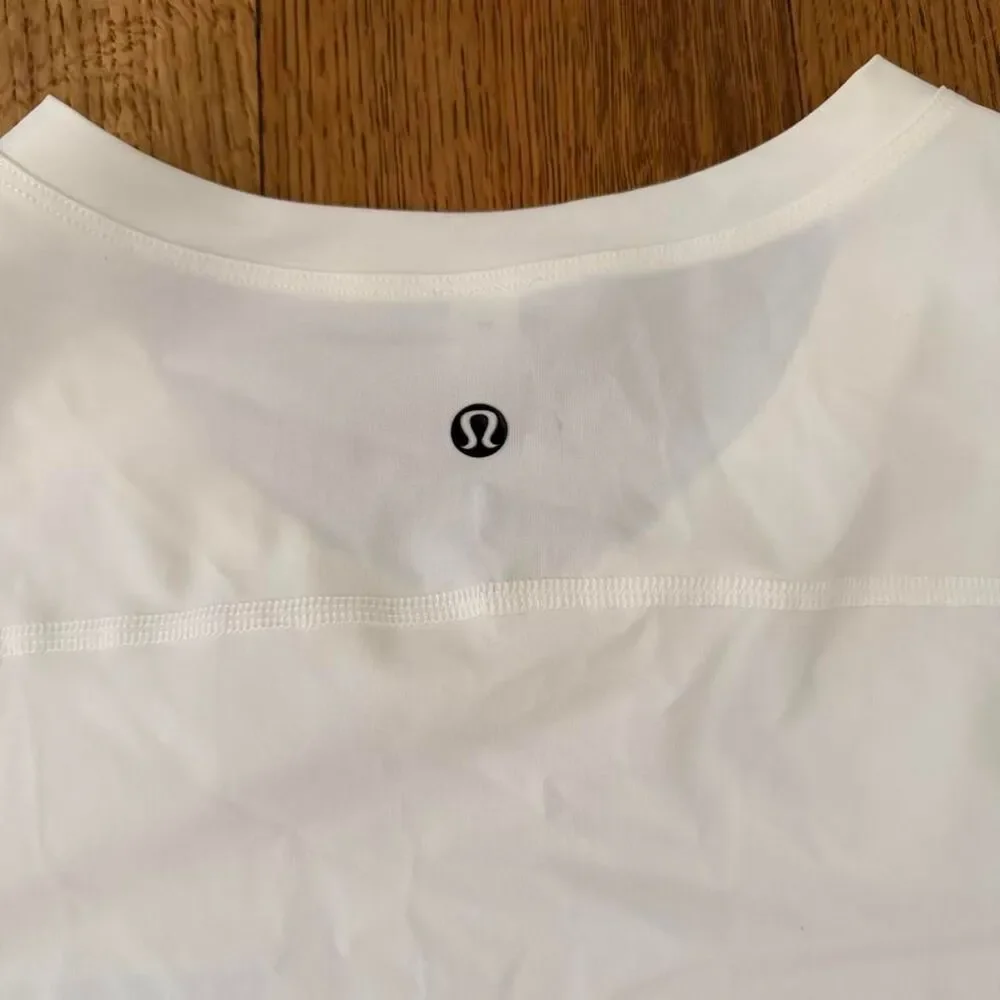 Lululemon Men's White Swim